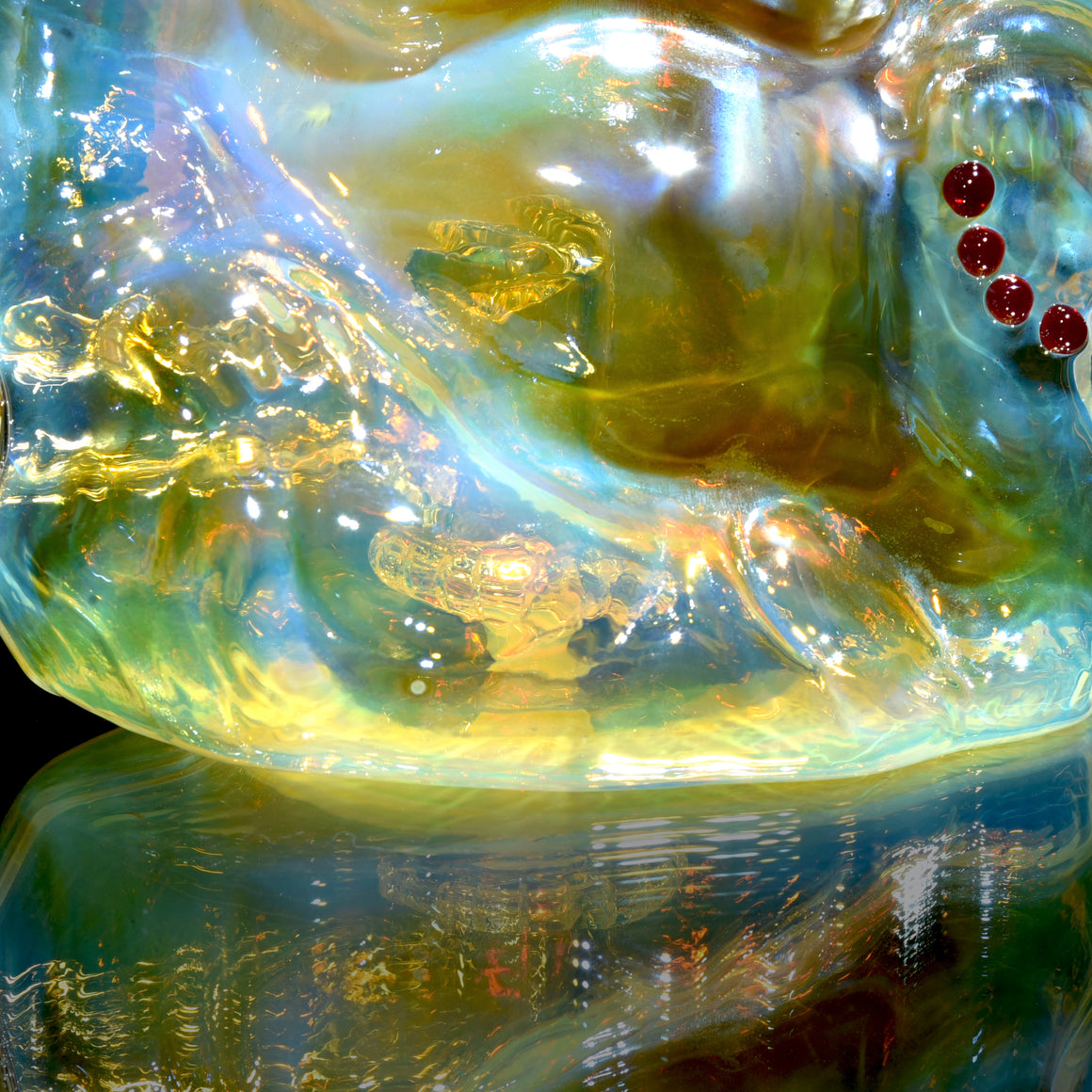 Buddha - Fully-fumed Cast Sculpture Rig w/ High-diffusion Circ Perc - 14mm Female