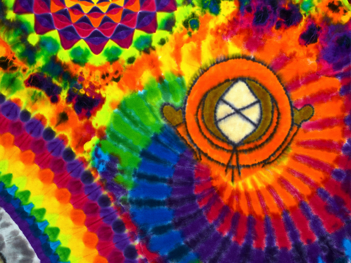 XXL - "Hippie Invasion" Short-sleeve Tie Dye T-Shirt