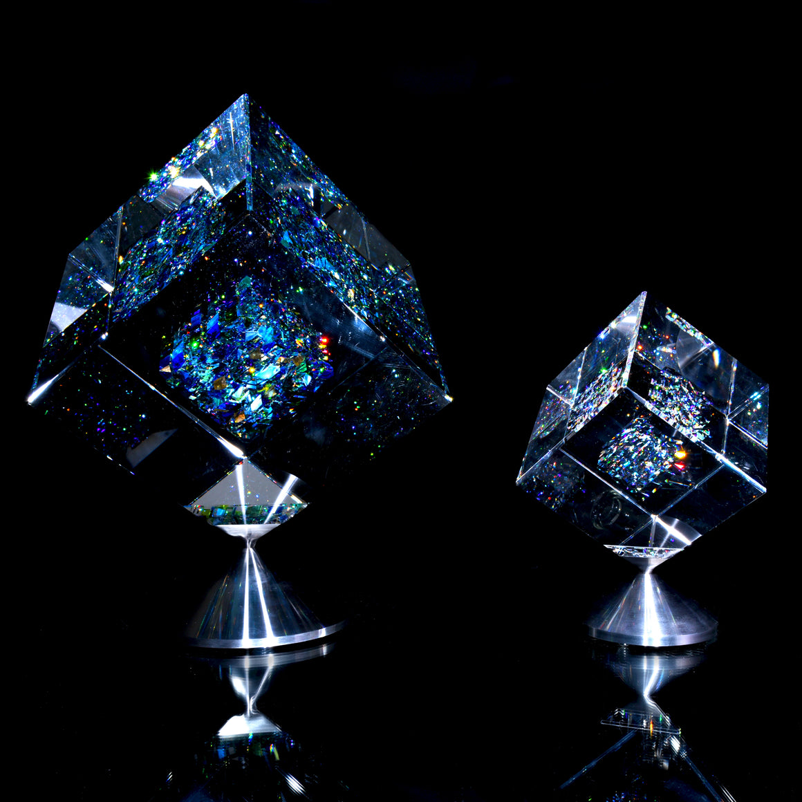 "Atmosphere" Full-size Coldworked/Laminated Kinetic Glass Cube