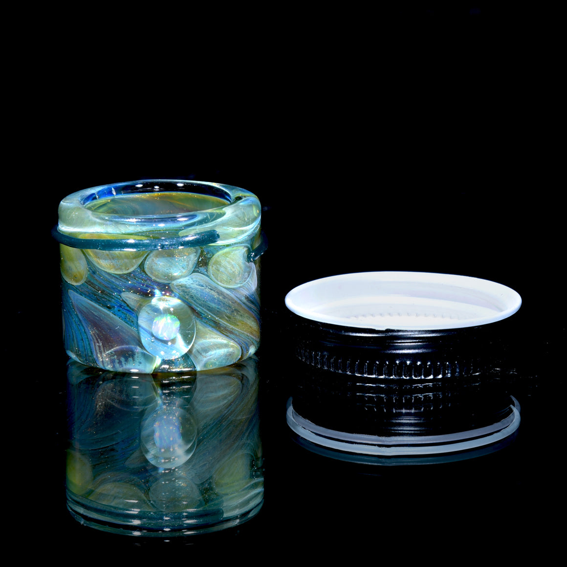 Lidded Airtight Baller Jar -  Honeycomb w/ Opal attachment