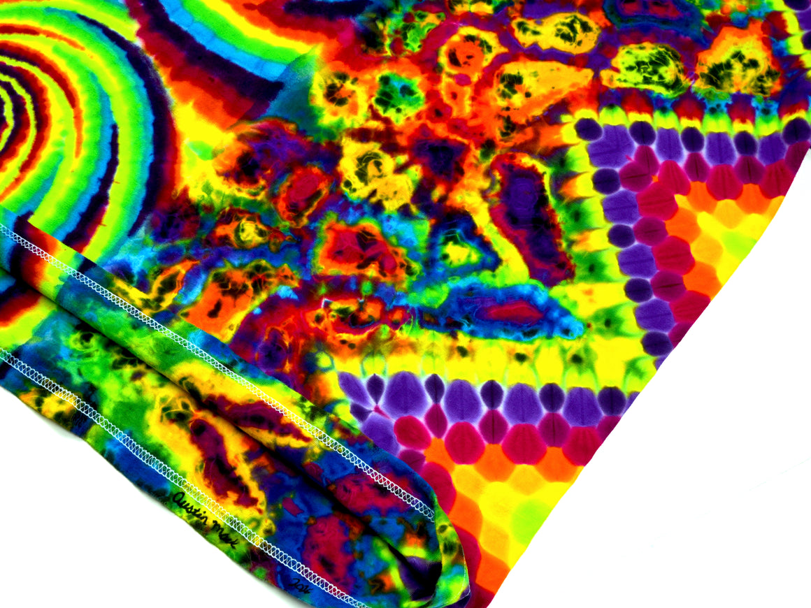 XL - Collab Triple Swirl & Chevron Honeycomb Split Combo Short-sleeve Tie Dye T-Shirt
