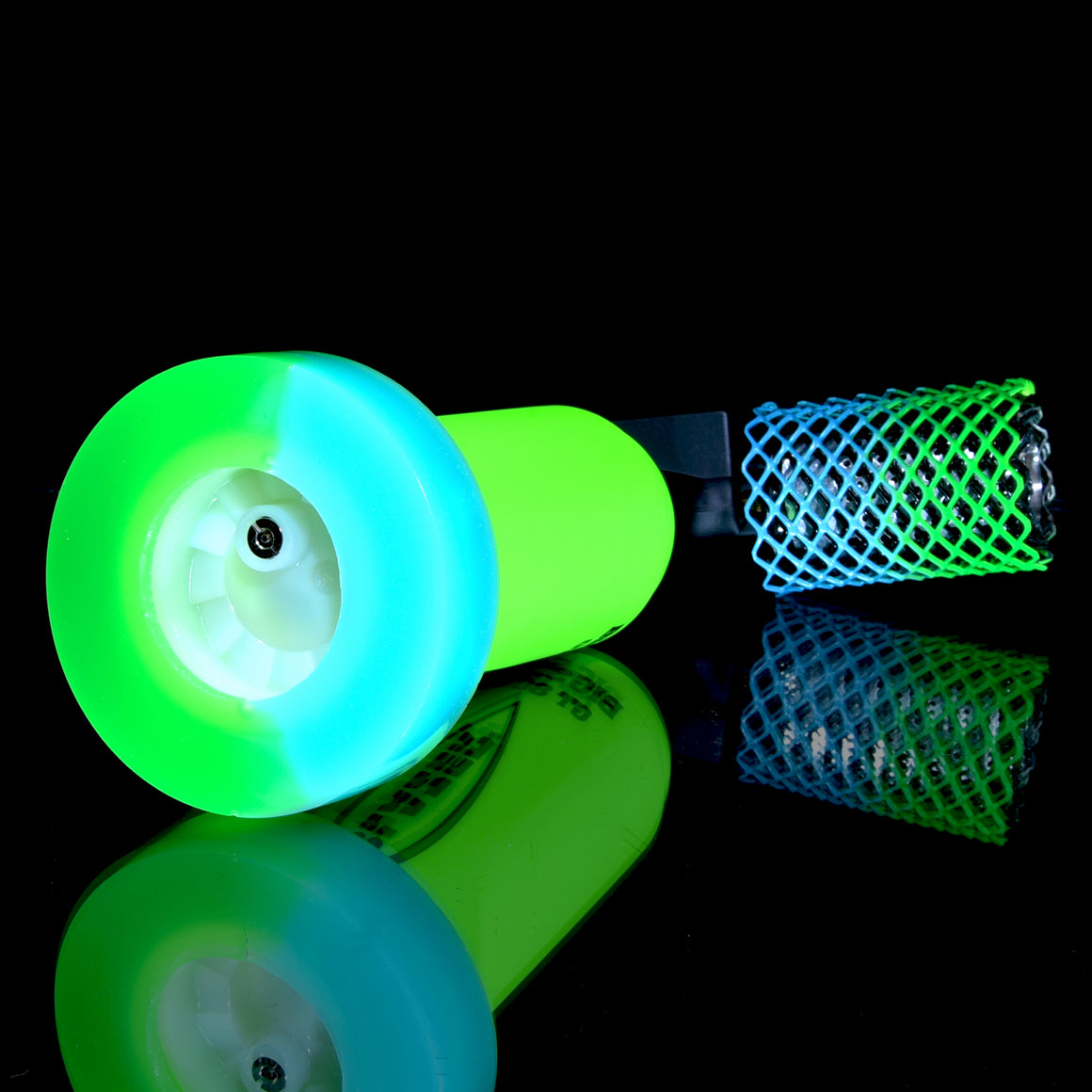 Limited Edition Big Shot GT8000 Butane Torch & Matching Mamba Guard/Base Set - UV Green/Blue