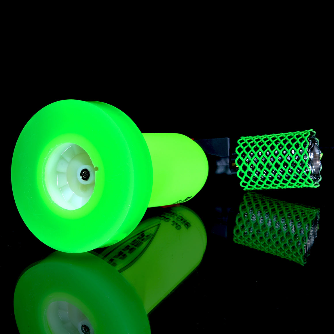 Limited Edition Big Shot GT8000 Butane Torch & Matching Mamba Guard/Base Set - UV Green