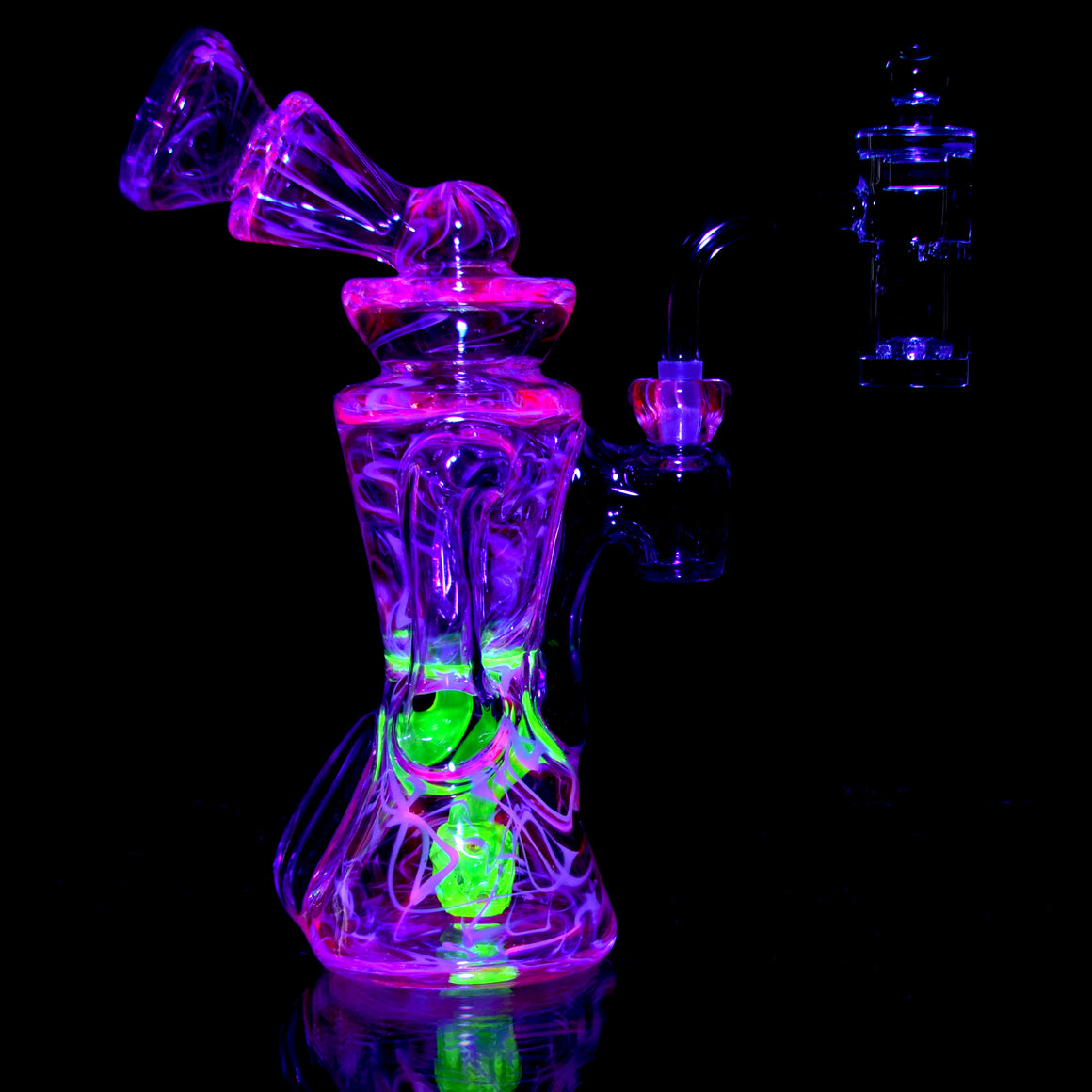 25mm V2 Globstopper Auto-spinning Blender w/ 6mm thick base & Included Banger Flake - 10mm/90° Joint