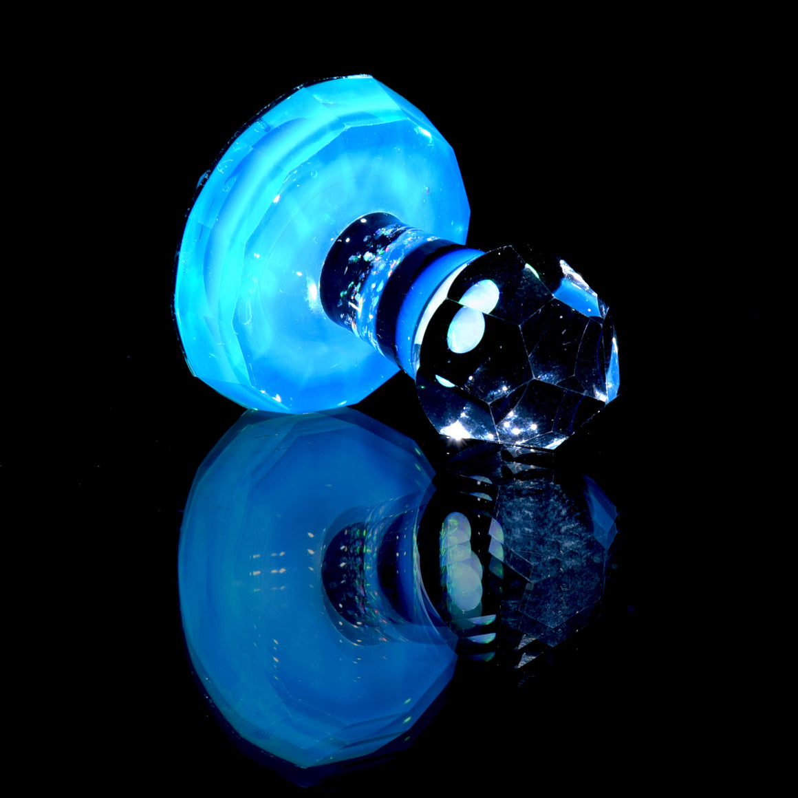 XL Faceted Crushed Opal/Meta-Terrania Blender Cap w/ Encased Opal