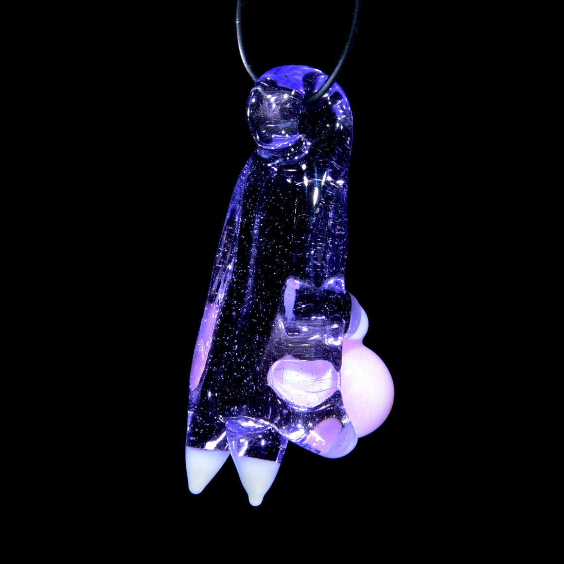 Eyes in Claw Pendant - 10mm Female