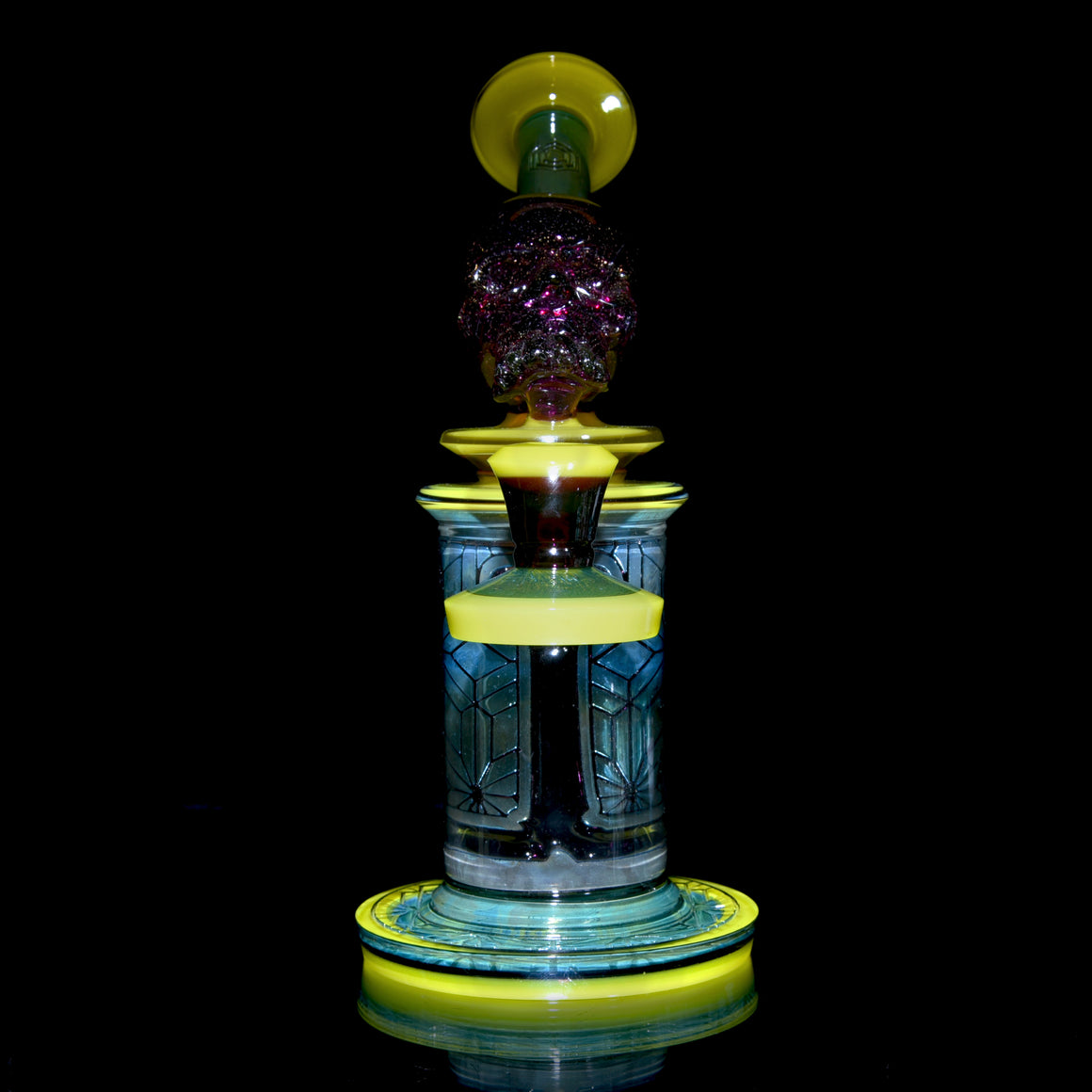 Custom Fully-worked Skull Elementum #1 - Dychroic Gold Amethyst/Roswell Gold/Fume - 10mm Female