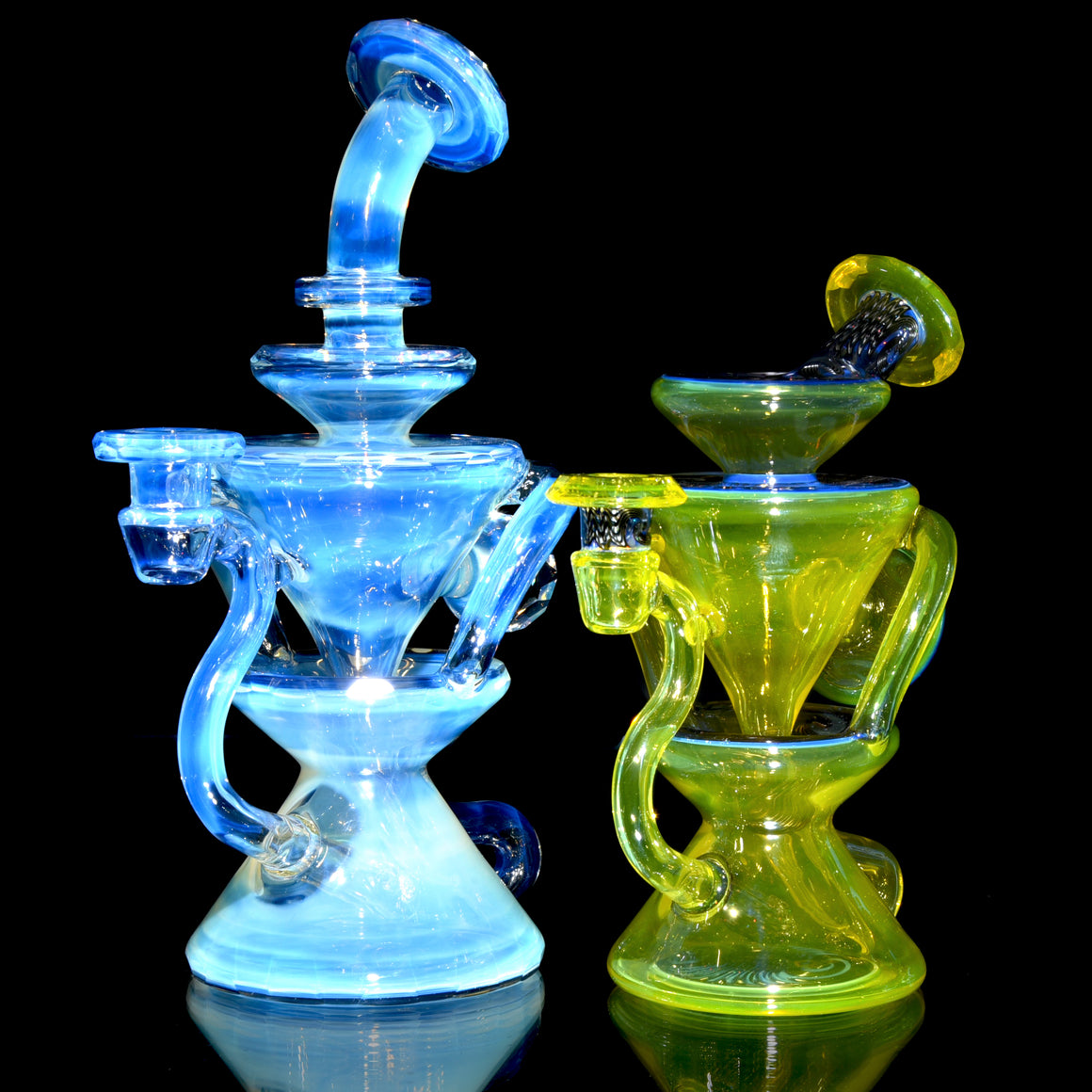 Full-size 144-Facet Two & Through Double-uptake Floating Recycler - CFL Serum over Moonstone - 10mm Female