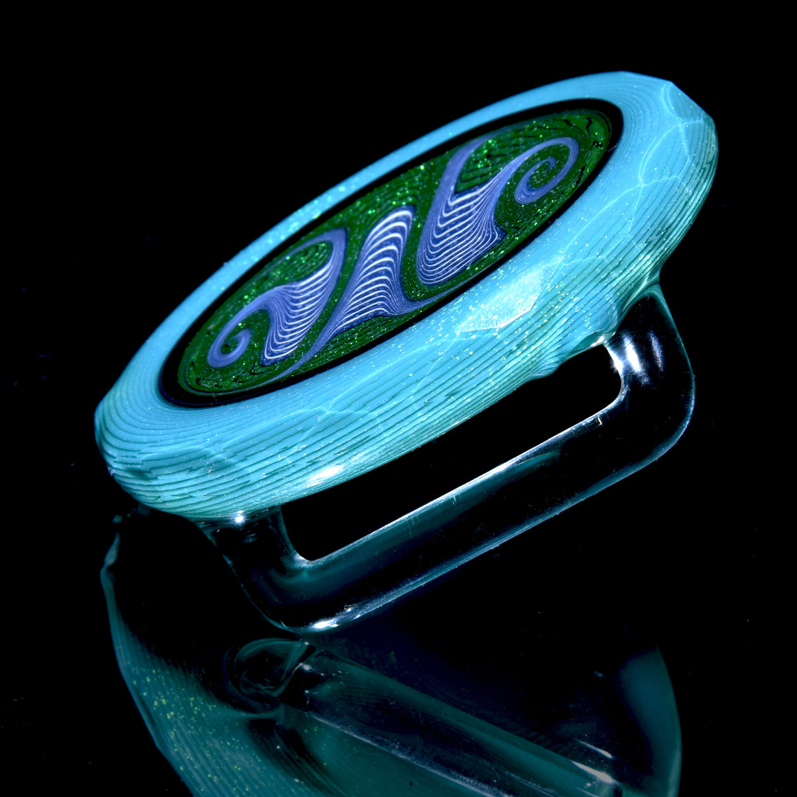 Faceted Dichro Belt Buckle Pipe