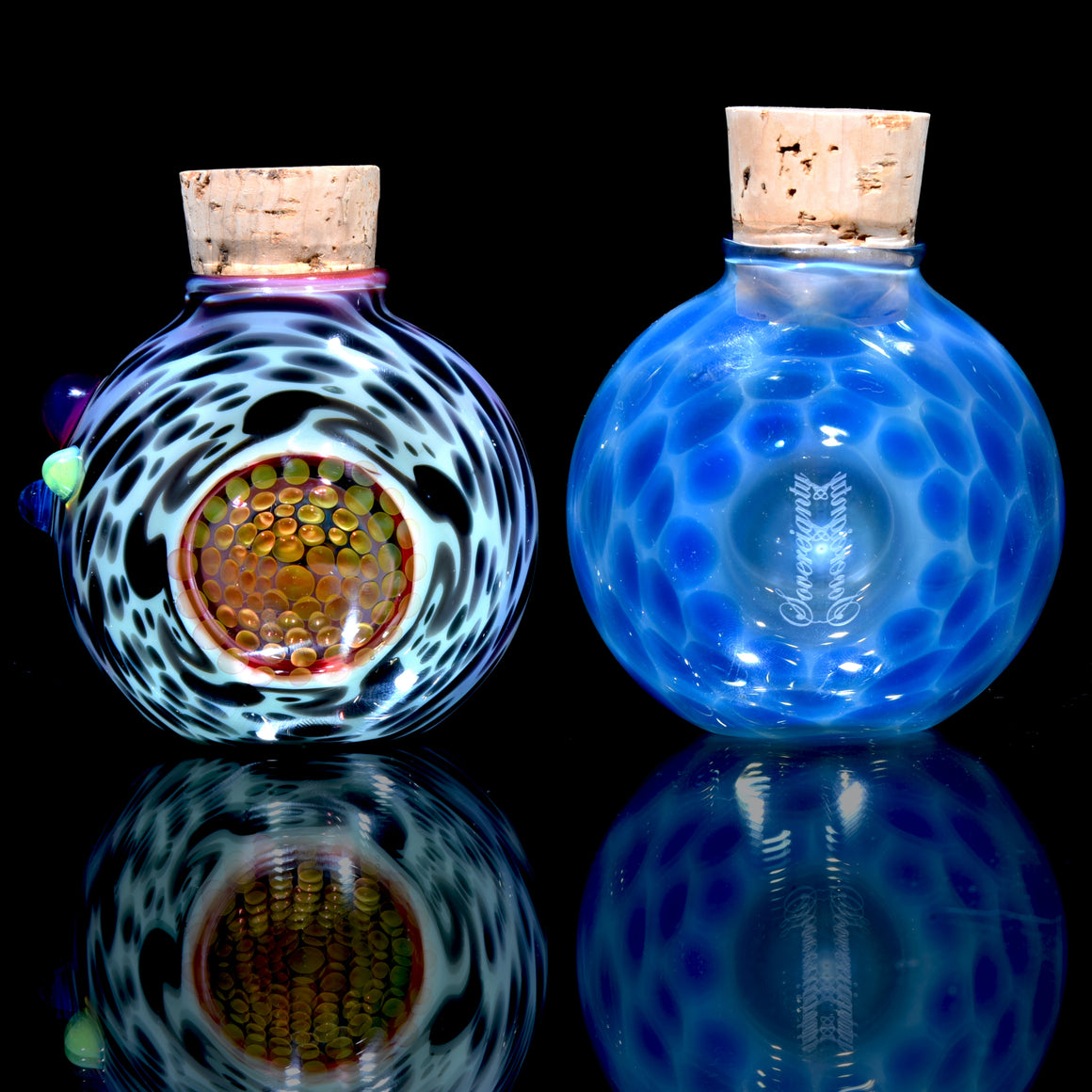 Corked Magnifying Leopard Tech Honeycomb Jar