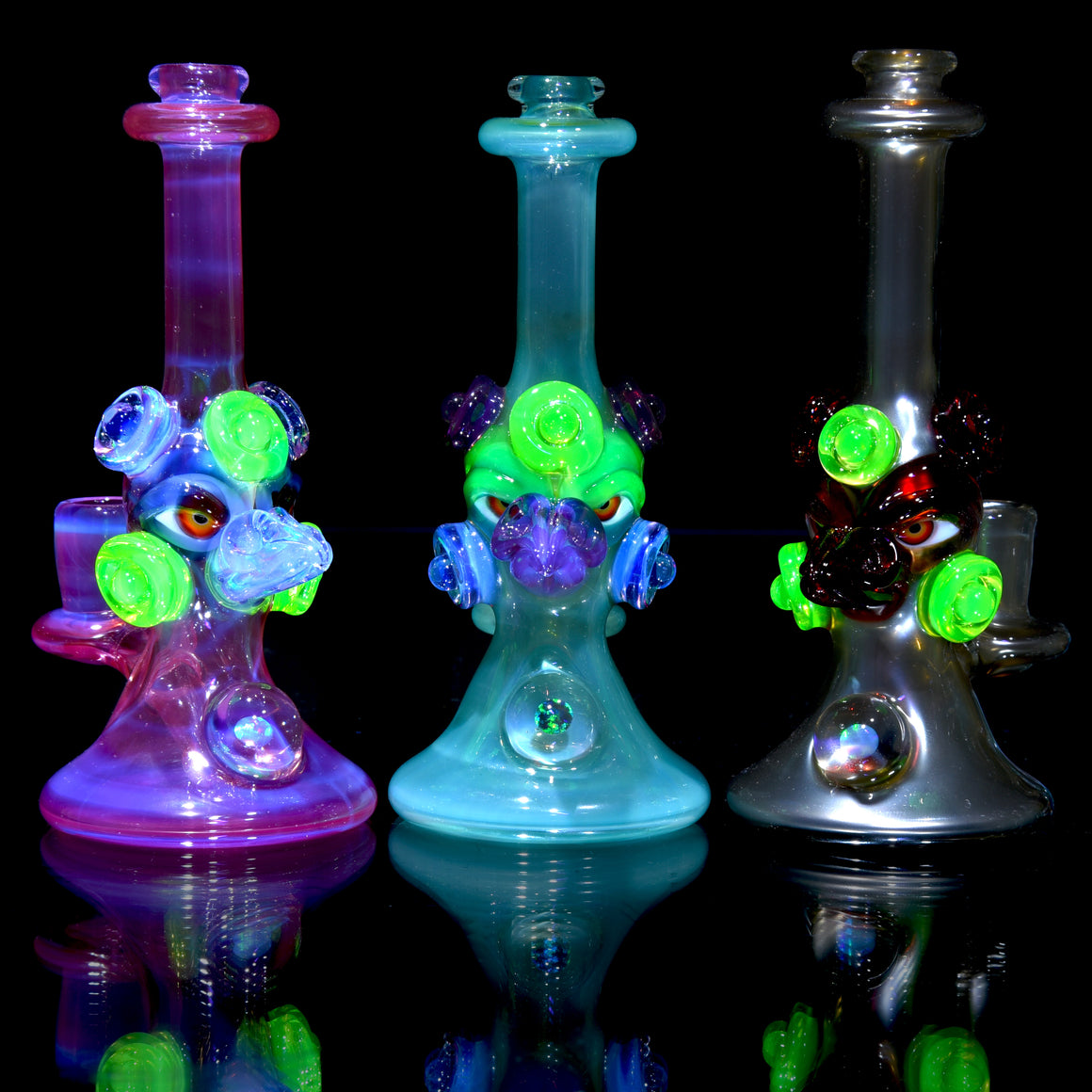 UV Reactive Fully-worked Mini Totem Hawk Jammer w/ Opal - Electrum - 10mm Female