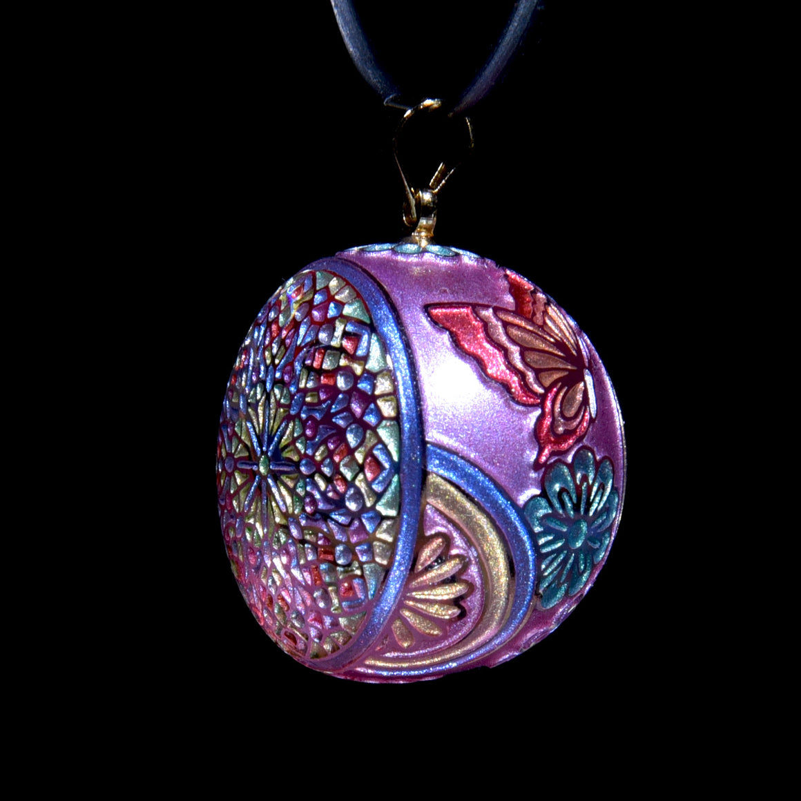 Butterfly Kaleidoscope Pendant - Electric Lavender