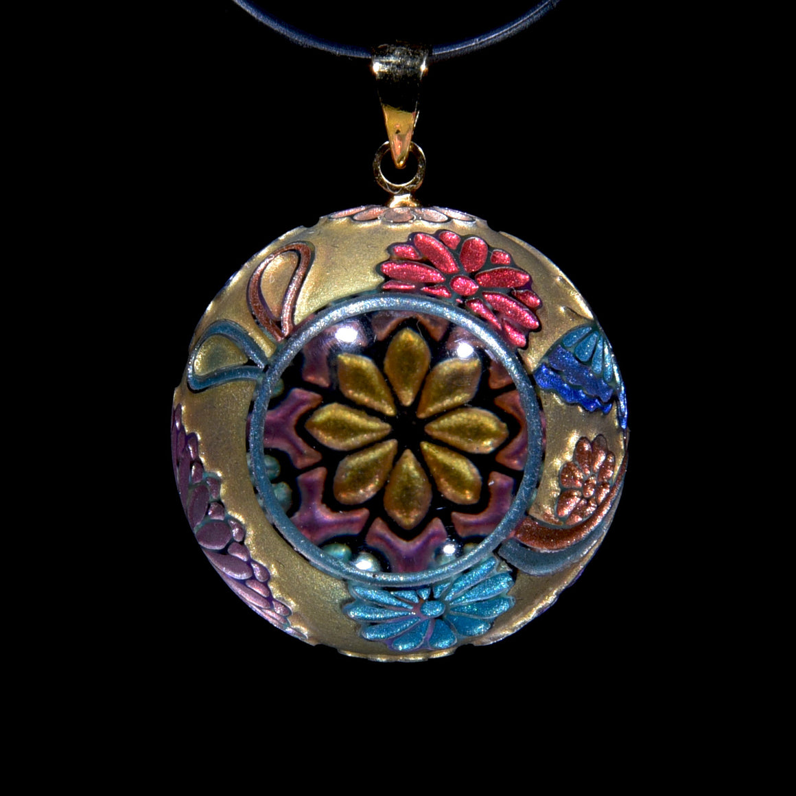 Butterfly Kaleidoscope Pendant - Gold