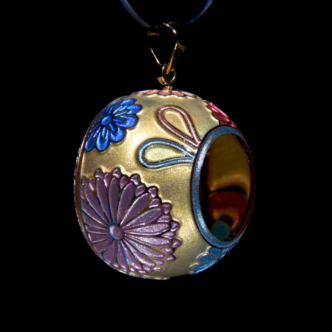 Butterfly Kaleidoscope Pendant - Gold