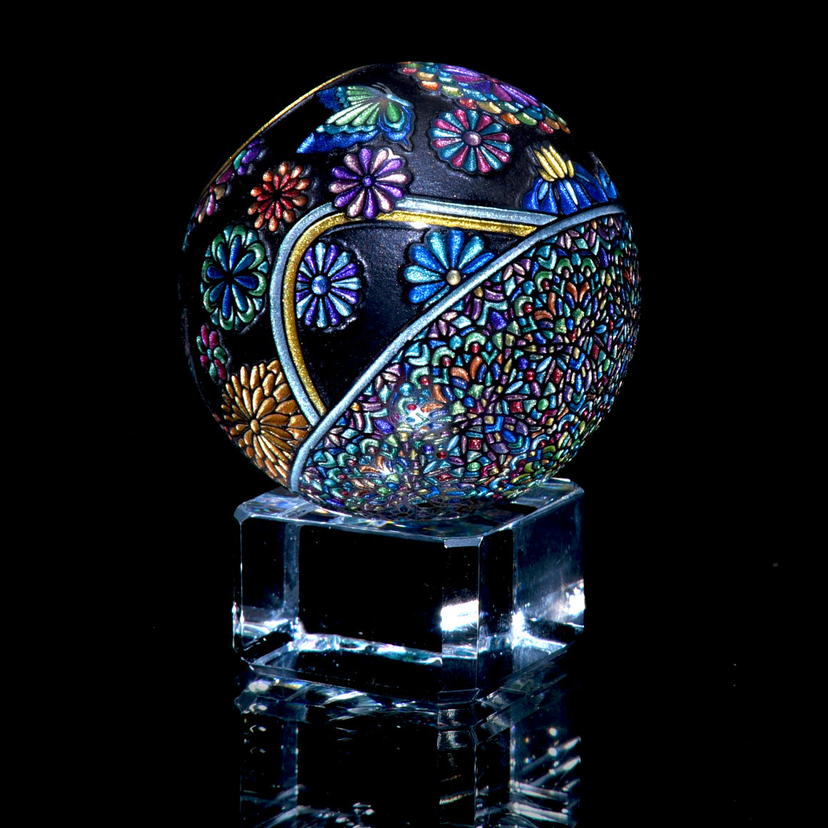 "Paper Crane" in Jet Black - Kaleidoscope Marble (Borosilicate) - 1.5" Diameter