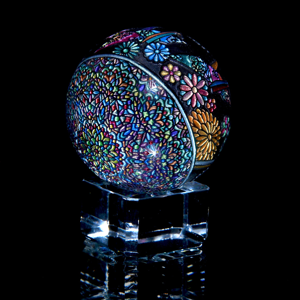 "Paper Crane" in Jet Black - Kaleidoscope Marble (Borosilicate) - 1.5" Diameter