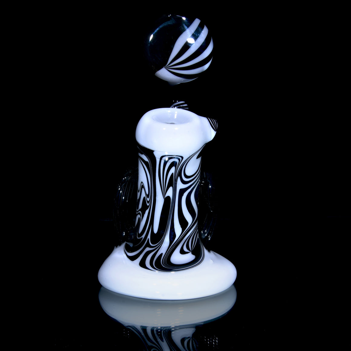 Black/White Linework Push Bubbler w/ Signature Millie