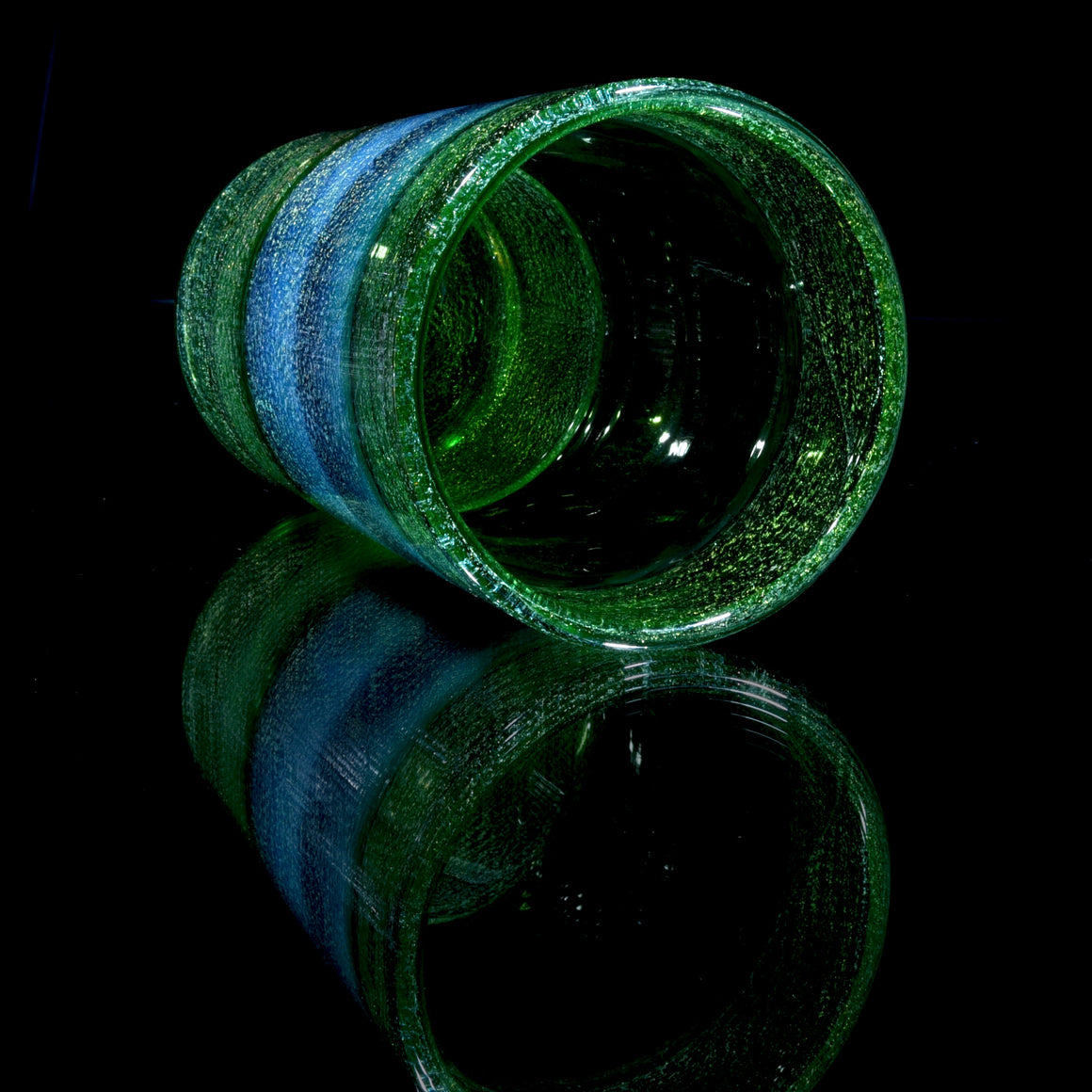 Dichroic Experimental Green Pint Glass