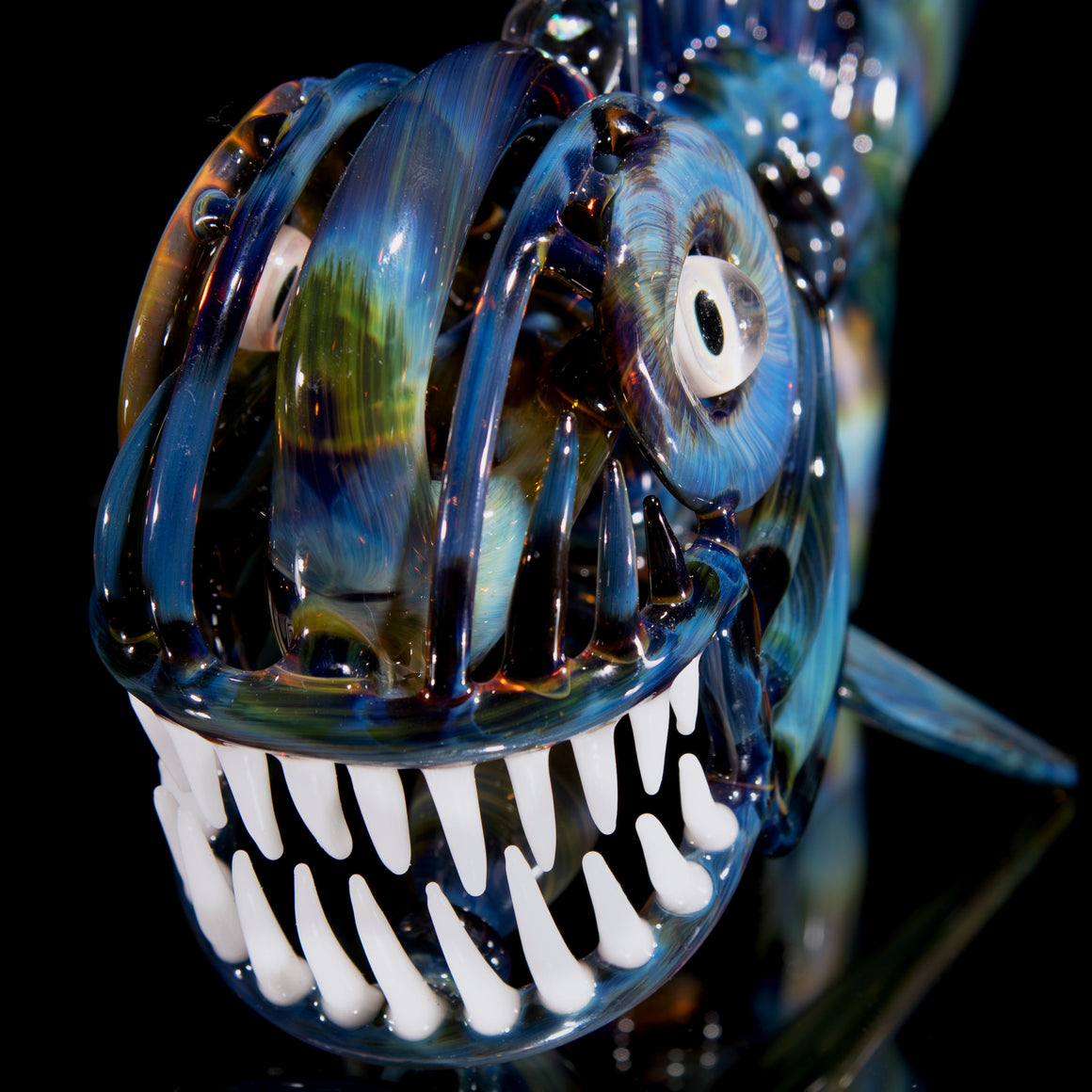 Armoured Prehistoric Fish w/ Spinner - Deppe's Darkness