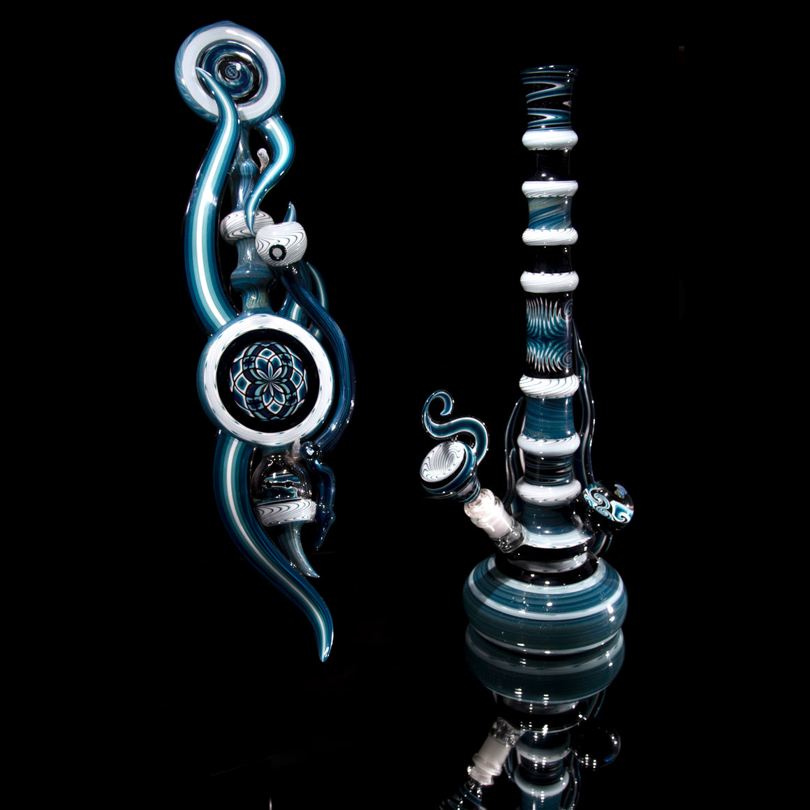 Solo White/Blue Icy Linework Tube
