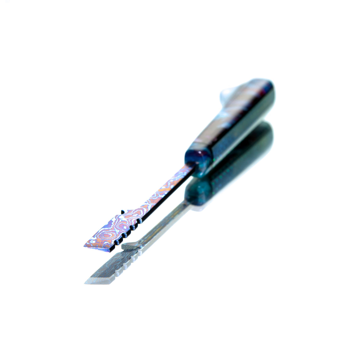 "Tactical Spatula" Timascus™️ Dab Tool w/ LED-lit Burl Display Stand - Graffiti Resin/Pearl Dichro