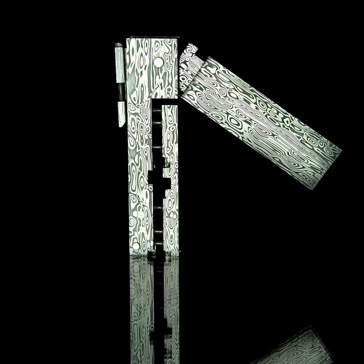 Full Damascus O² Lockback Knife