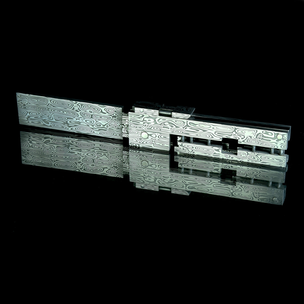 Full Damascus O² Lockback Knife