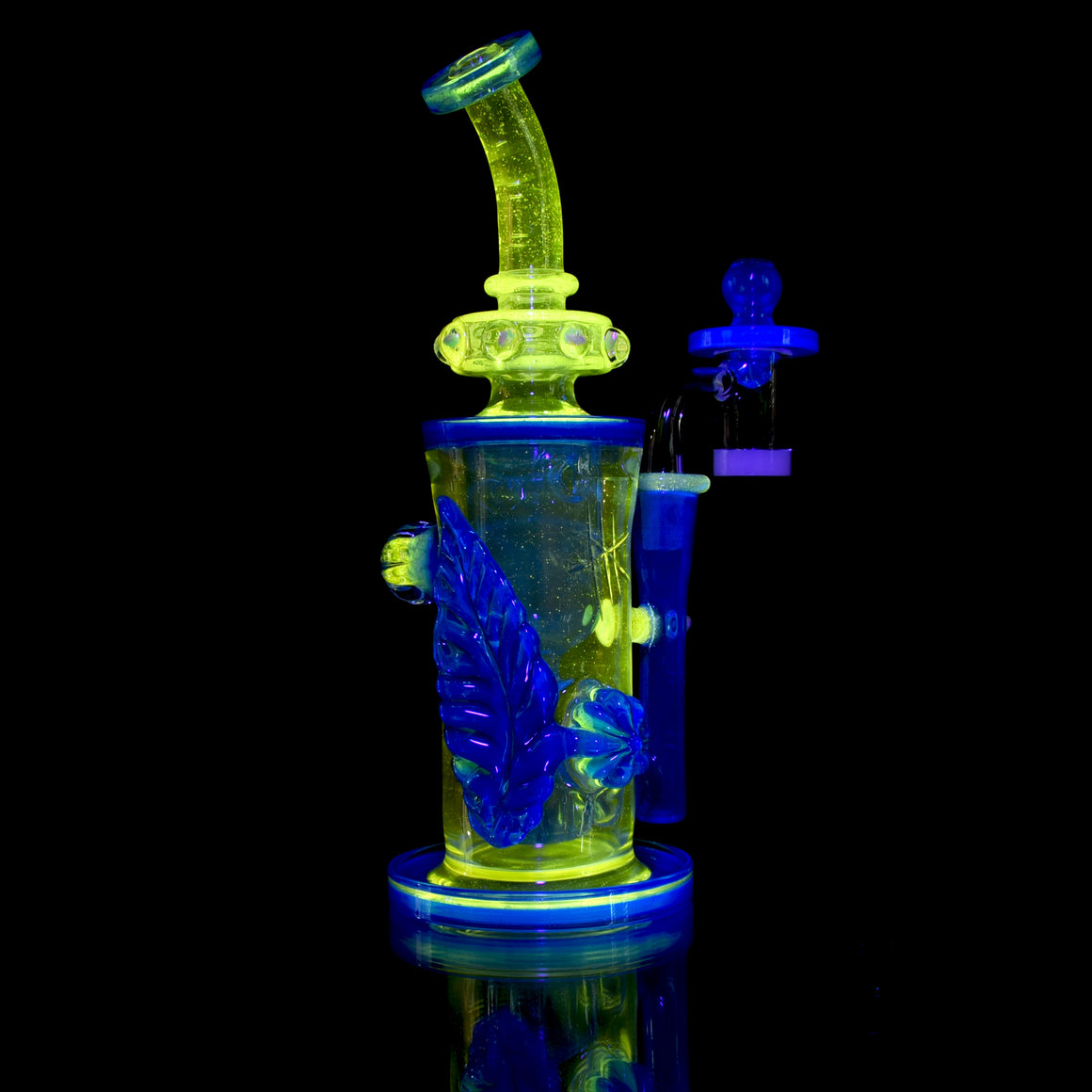 UV Reactive Full-Color Incycler w/ Sculpted Leaf - Nova/Atomic Blue Stardust - 14mm Female