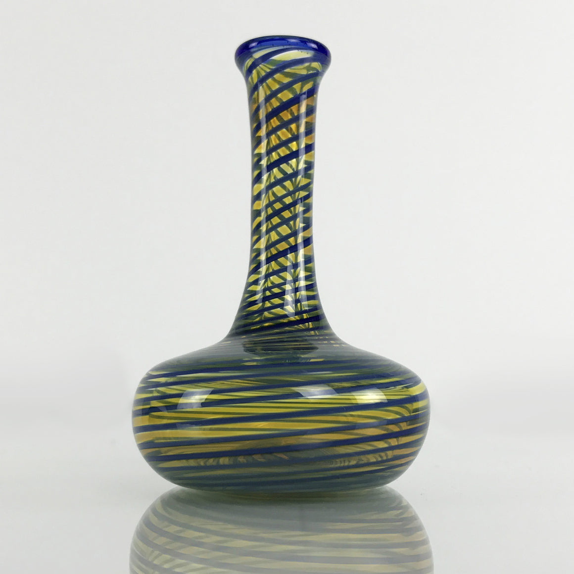 Lineworked Vessel - Blue/Fume