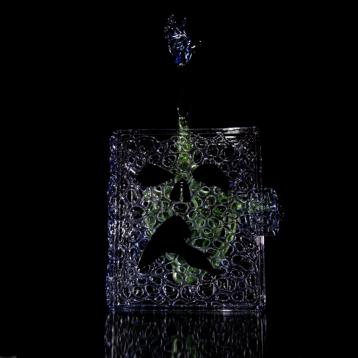 "Spawning Demon" - Full-size Necronomicon Series Rig - CFL Potion/UV Illuminossity - 14mm Female